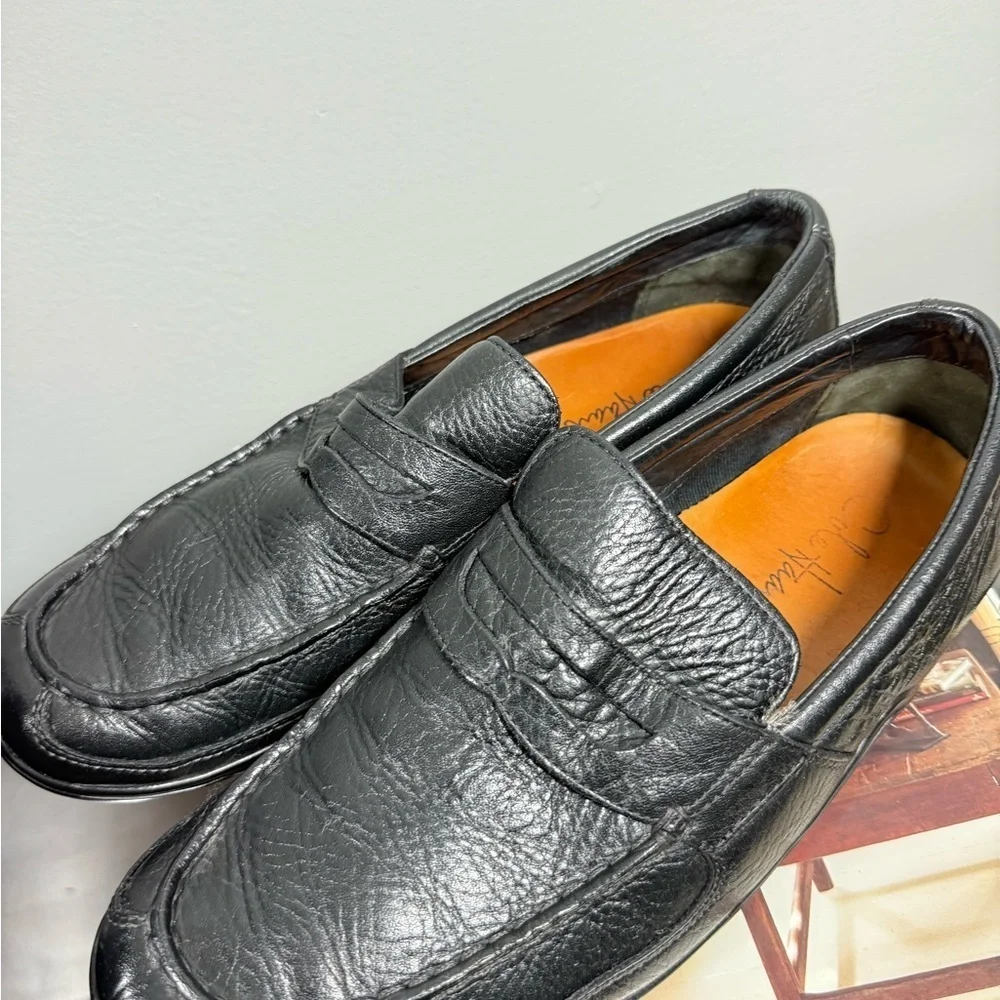 Classic Cole Haan Size 10 Men’s Black Leather Loafers
